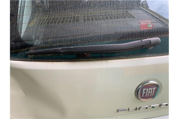 Recambio de brazo limpiaparabrisas trasero para fiat punto / grande punto (199) 1.4 referencia OEM IAM 55701469  