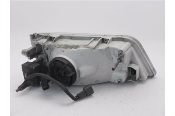 Recambio de faro delantero izquierdo para nissan maxima qx (a32) 2.0 referencia OEM IAM 2606044U25 2606045U25 