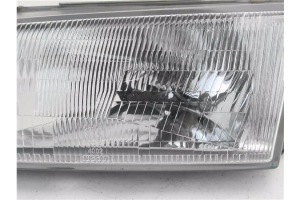 Recambio de faro delantero izquierdo para nissan maxima qx (a32) 2.0 referencia OEM IAM 2606044U25 2606045U25 