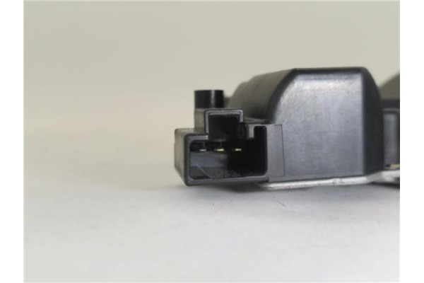 Recambio de cerradura porton para mitsubishi lancer berlina/ familiar (cs0a/w) vii 2.0 di-d referencia OEM IAM 5927A012  