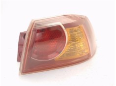 PILOTO TRASERO DERECHO 8330A556 