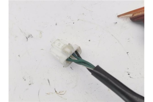 Recambio de piloto trasero derecho para mitsubishi lancer berlina/ familiar (cs0a/w) vii 2.0 di-d referencia OEM IAM 8330A556  