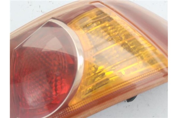 Recambio de piloto trasero derecho para mitsubishi lancer berlina/ familiar (cs0a/w) vii 2.0 di-d referencia OEM IAM 8330A556  