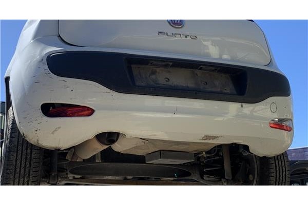 Recambio de paragolpes trasero para fiat punto / grande punto (199) 1.4 referencia OEM IAM 735516621  