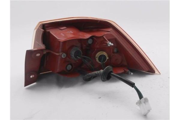 Recambio de piloto trasero izquierdo para mitsubishi lancer berlina/ familiar (cs0a/w) vii 2.0 di-d referencia OEM IAM 8330A555 