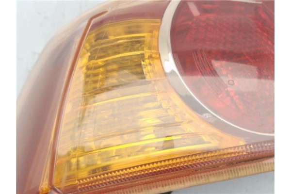 Recambio de piloto trasero izquierdo para mitsubishi lancer berlina/ familiar (cs0a/w) vii 2.0 di-d referencia OEM IAM 8330A555 