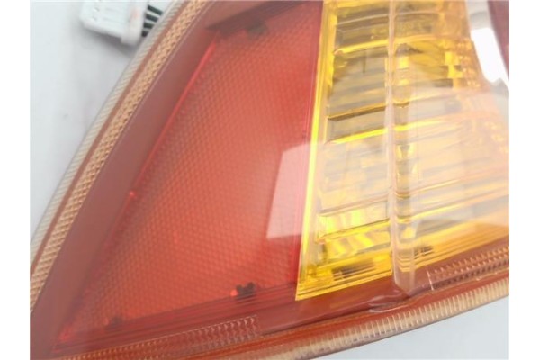 Recambio de piloto trasero izquierdo para mitsubishi lancer berlina/ familiar (cs0a/w) vii 2.0 di-d referencia OEM IAM 8330A555 