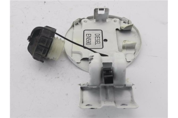 Recambio de tapa exterior combustible para mitsubishi lancer berlina/ familiar (cs0a/w) vii 2.0 di-d referencia OEM IAM 5940A088