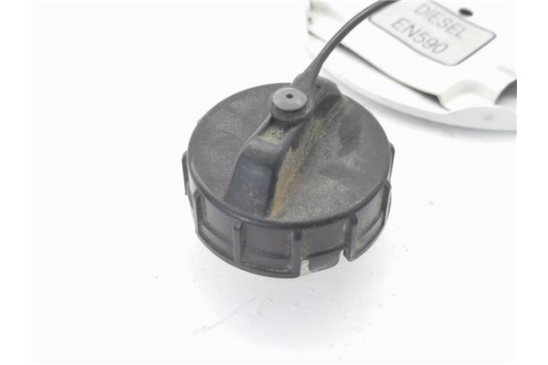 Recambio de tapa exterior combustible para mitsubishi lancer berlina/ familiar (cs0a/w) vii 2.0 di-d referencia OEM IAM 5940A088