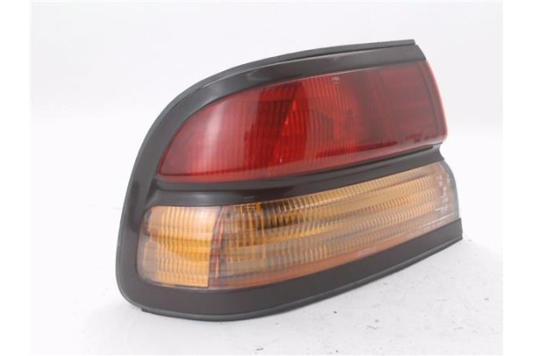 Recambio de piloto trasero izquierdo para nissan maxima qx (a32) 2.0 referencia OEM IAM 265553L125 265553L126 