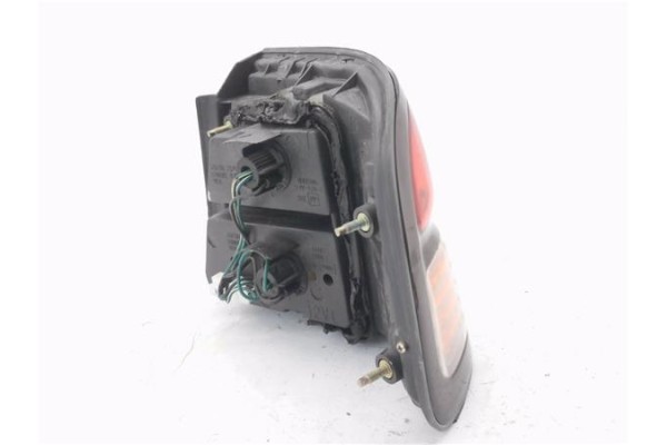 Recambio de piloto trasero izquierdo para nissan maxima qx (a32) 2.0 referencia OEM IAM 265553L125 265553L126 