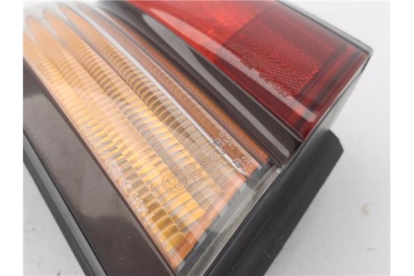 Recambio de piloto trasero izquierdo para nissan maxima qx (a32) 2.0 referencia OEM IAM 265553L125 265553L126 