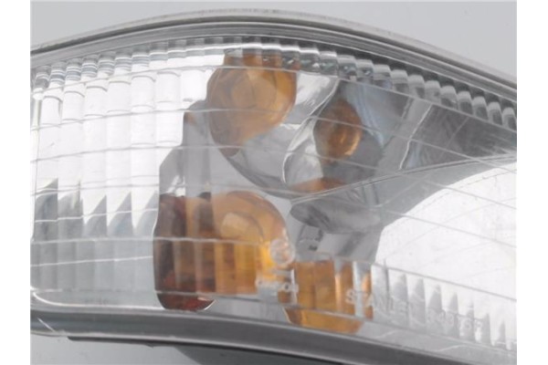 Recambio de intermitente delantero dcho para mitsubishi space wagon (n80/n90) 2.4 gdi referencia OEM IAM R4375R  