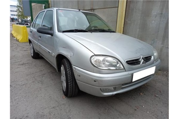 citroen saxo (1996) del año 