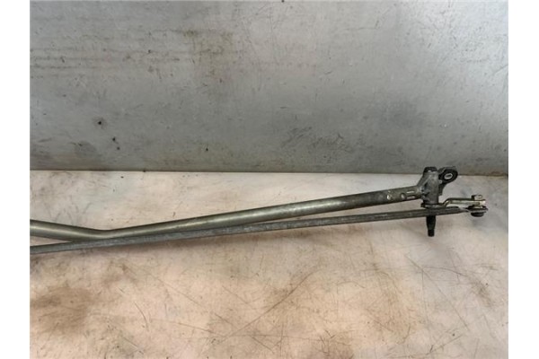 Recambio de motor limpiaparabrisas delantero para peugeot 308 1.6 confort referencia OEM IAM 0390241869  