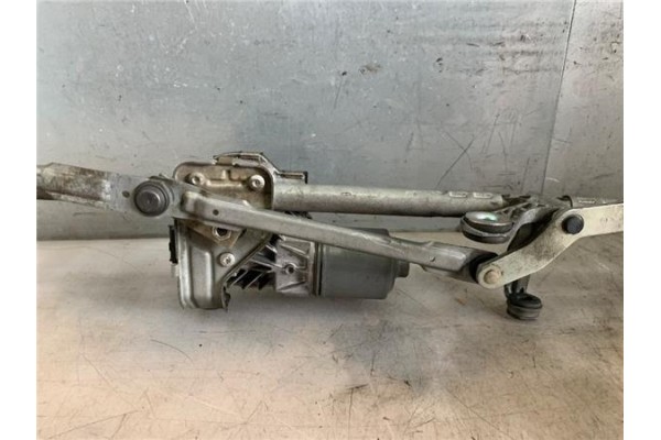 Recambio de motor limpiaparabrisas delantero para peugeot 308 1.6 confort referencia OEM IAM 0390241869  