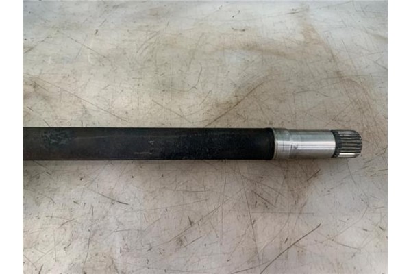 Recambio de palier delantero derecho para peugeot 308 1.6 confort referencia OEM IAM 3273QK  