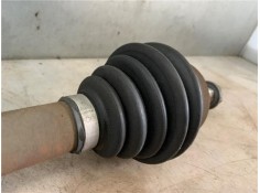 Recambio de palier delantero izquierdo para peugeot 308 1.6 confort referencia OEM IAM 3272PZ  