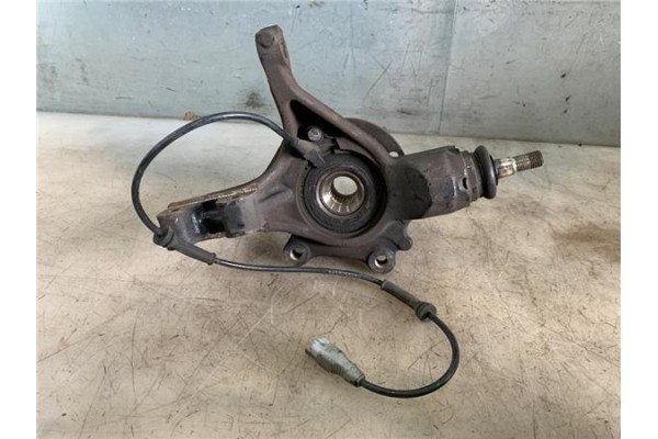 Recambio de mangueta delantero derecha para peugeot 308 1.6 confort referencia OEM IAM 364796  