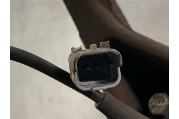 Recambio de mangueta delantero derecha para peugeot 308 1.6 confort referencia OEM IAM 364796  