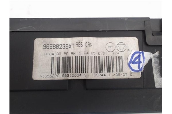 Recambio de mandos climatizador para citroen c2 referencia OEM IAM 96588239XT 139744 