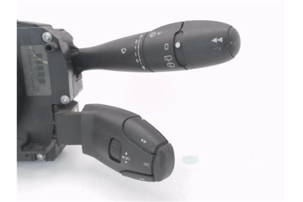 Recambio de mando intermitencia para peugeot 207 1.6 hdi referencia OEM IAM 96630732XT  