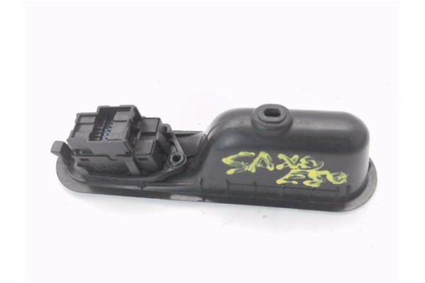 Recambio de mando retrovisor electrico para citroen saxo 1.5 d image referencia OEM IAM 9623553677  