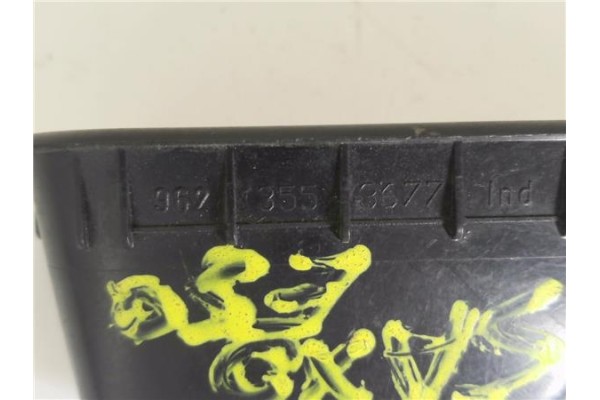 Recambio de mando retrovisor electrico para citroen saxo 1.5 d image referencia OEM IAM 9623553677  