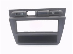 EMBELLECEDOR CONSOLA CENTRAL SA84602A 