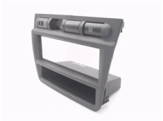 Recambio de embellecedor consola central para kia picanto (sa) 1.1 active referencia OEM IAM SA84602A  