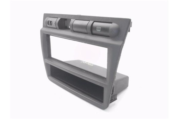 Recambio de embellecedor consola central para kia picanto (sa) 1.1 active referencia OEM IAM SA84602A  