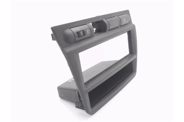 Recambio de embellecedor consola central para kia picanto (sa) 1.1 active referencia OEM IAM SA84602A  