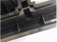 Recambio de embellecedor consola central para kia picanto (sa) 1.1 active referencia OEM IAM SA84602A  