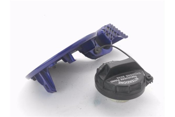 Recambio de tapa exterior combustible para kia picanto (sa) 1.1 active referencia OEM IAM 695101C000  