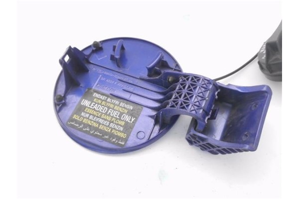 Recambio de tapa exterior combustible para kia picanto (sa) 1.1 active referencia OEM IAM 695101C000  