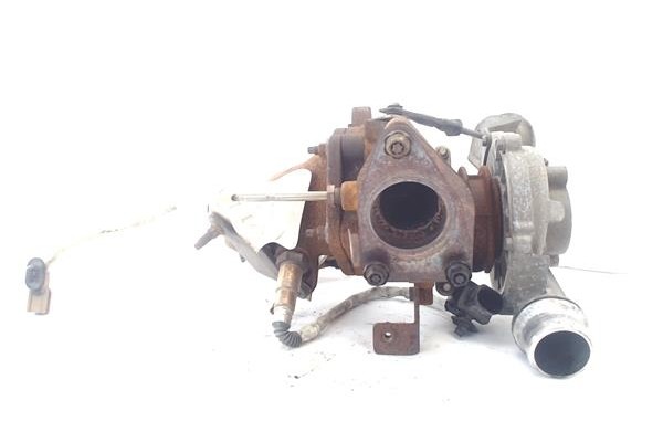 Recambio de turbo para renault master iii combi 2.3 l2h2 3,5t referencia OEM IAM H8200822404 7956371 