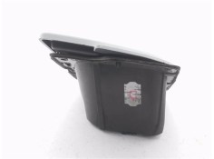 Recambio de tapa exterior combustible para renault master iii combi 2.3 l2h2 3,5t referencia OEM IAM 781200017R  