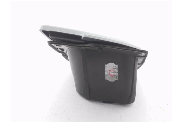 Recambio de tapa exterior combustible para renault master iii combi 2.3 l2h2 3,5t referencia OEM IAM 781200017R  