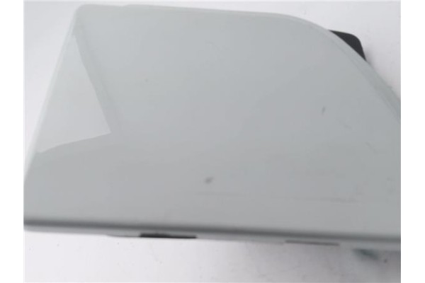 Recambio de tapa exterior combustible para renault master iii combi 2.3 l2h2 3,5t referencia OEM IAM 781200017R  