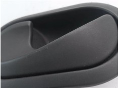 Recambio de manilla int. puerta delantero izquierda para renault master iii combi 2.3 l2h2 3,5t referencia OEM IAM 210307GH  