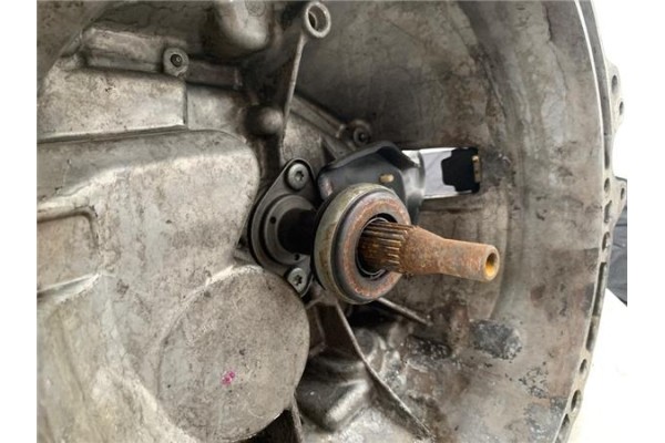 Recambio de caja cambios manual para citroen c4 grand picasso/spacetourer 1.6 attraction referencia OEM IAM 20MB32  