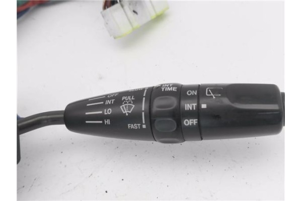 Recambio de mando intermitencia para suzuki vitara (se/sf/et) 1.9 td largo lujo referencia OEM IAM 3740077EE 17B216 