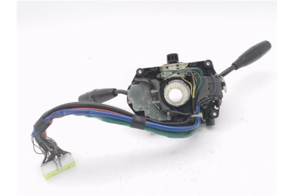 Recambio de mando intermitencia para suzuki vitara (se/sf/et) 1.9 td largo lujo referencia OEM IAM 3740077EE 17B216 