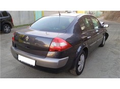 renault megane ii classic berlina del año 2005