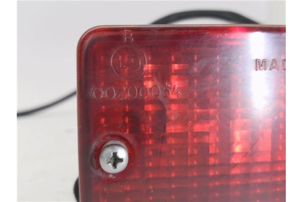 Recambio de piloto defensa trasero izquierdo para suzuki vitara (se/sf/et) 1.9 td largo lujo referencia OEM IAM E900200054  