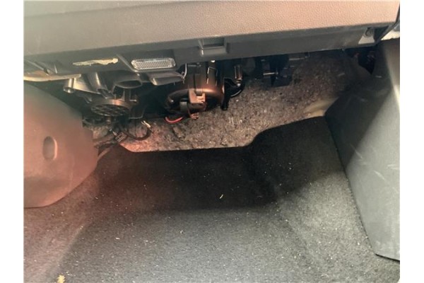 Recambio de motor calefaccion para seat ibiza (kj1) 1.0 fr referencia OEM IAM 2Q1819021B  