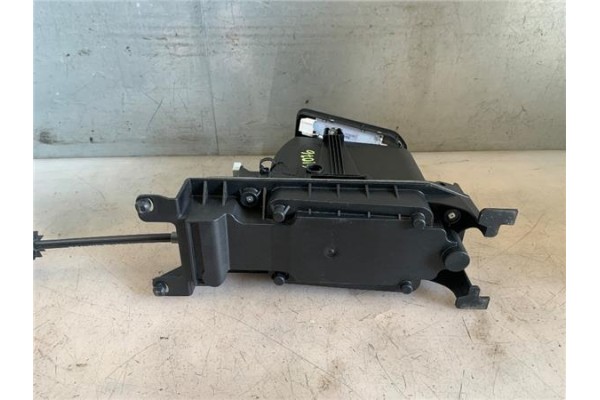 Recambio de palanca de cambio para seat ibiza (kj1) 1.0 fr referencia OEM IAM 2Q1713023AS  