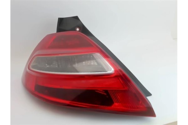 Recambio de piloto trasero izquierdo para renault megane ii (bm0/1_, cm0/1_) 1.5 dci referencia OEM IAM 8200413214 89038181 