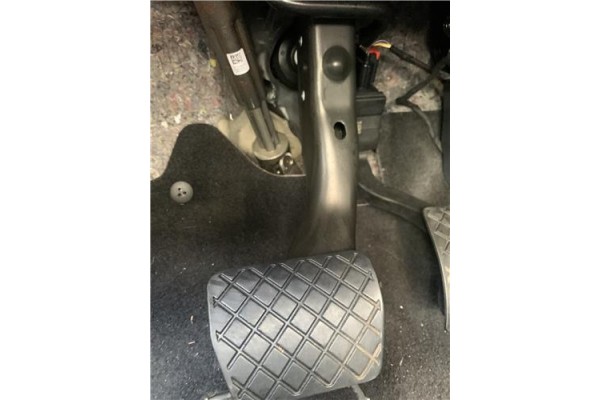 Recambio de pedal freno para seat ibiza (kj1) 1.0 fr referencia OEM IAM 2Q1723142  