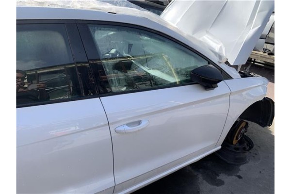 Recambio de puerta delantero derecha para seat ibiza (kj1) 1.0 fr referencia OEM IAM 6F0831052B 6F0831052D 